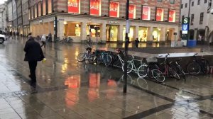 Der erste Schnee in diesem Winter - München Marienplatz