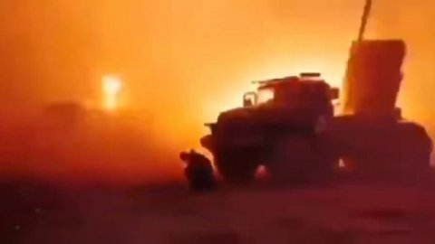 Николай Гумилёв - Наступление