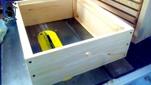 Потолочина - перегородка для улья