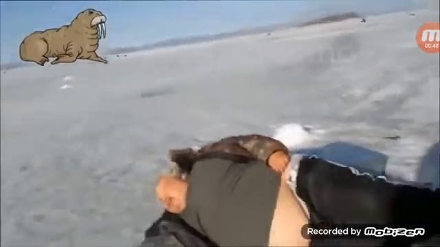 пьяный мужик на льду смотреть онлайн