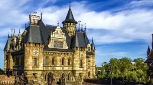 Замки России