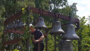 Звонарь Василий Вакатов фестиваль колокольного звона "Перед Спасом" в Тутаеве 27.07.2019
