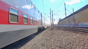 "Синий Чех!" ЧС7-054 с двухэтажным поездом.