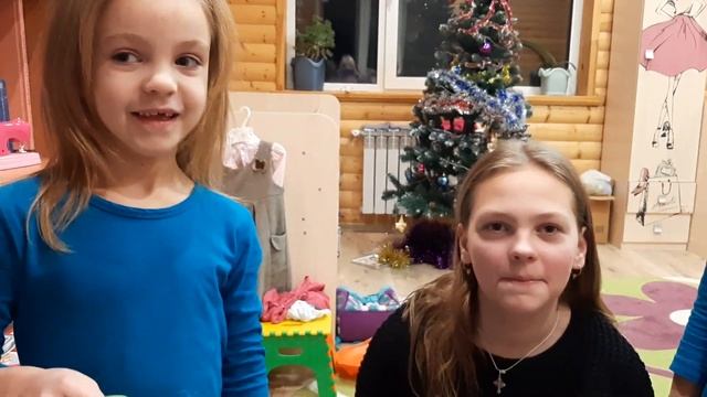 Чей туфля?- Мой туфля! Села батарейка) Просим извинений за качество съемки. смотреть онлайн