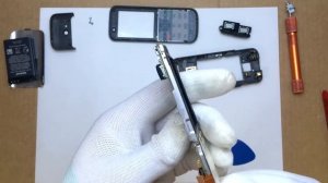 Как разобрать и как собрать Nokia C5-00 RM-745