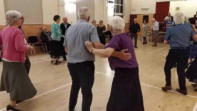 Kelvin grove two step смотреть онлайн