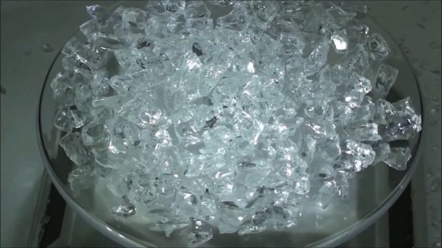 СРАВНЕНИЕ СТЕКЛЯННОЙ С ХРУСТАЛЬНОЙ КРОШКОЙ смотреть онлайн