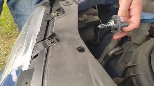 Заміна лампи ближнього світла volkswagen touran не знімаючи фару. Легко замінити самому без сервісу