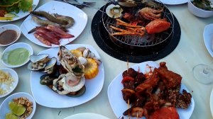 Едим морепродукты в Нячанге. Ресторан Грильгарден.