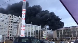 В Красноярске горит оборонный завод Красмаш