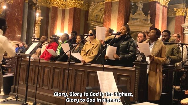Glory to God in the highest |St. Stephen Basilica English Community Choir Budapest смотреть онлайн