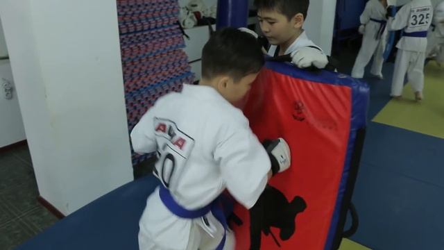 "Батыр бала" каратэ спорт клубы. Қаскелең! смотреть онлайн