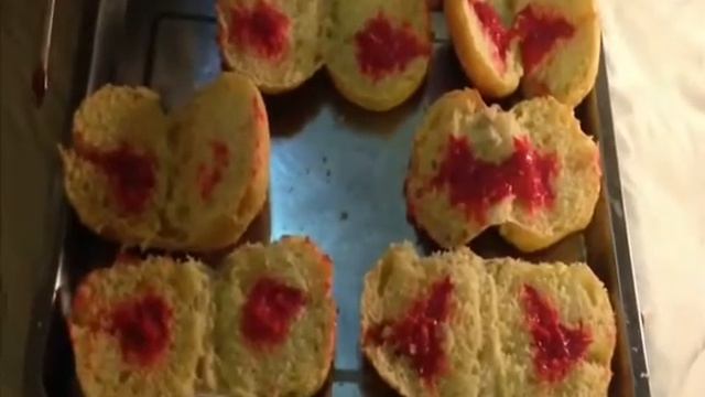 video of cupcake filling machine смотреть онлайн
