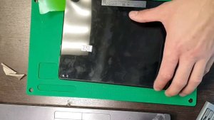 Lenovo TB-X705 L разборка (снятие задней крышки) .