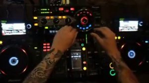 Tommyland Creative Mixing (Pioneer RMX 1000, 2000 setup)