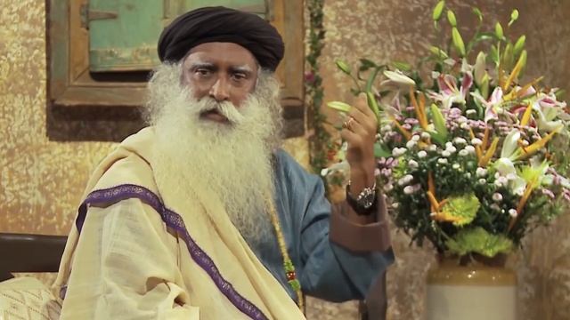 Внимание это ключ к каждому моменту жизни - Садхгуру на Русском смотреть онлайн