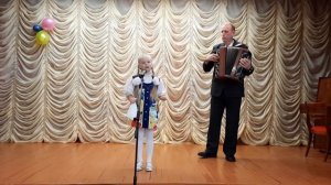 Суворова Диана.  Обр.  Н. Кутузова, Русская народная песня «А чу чу, а чу чу, я горошек молочу».