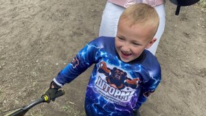 Святослав Шлеменко продолжает радовать родителей