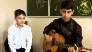 Чеченская песня ❤поёт мальчик)                        подписываемся на  (Чеченка Человек)