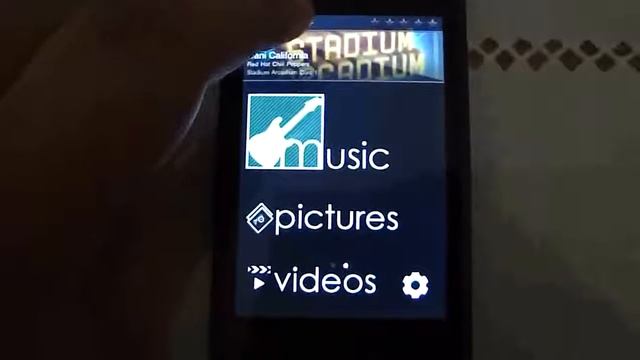 myOS.87 iPod touch theme смотреть онлайн