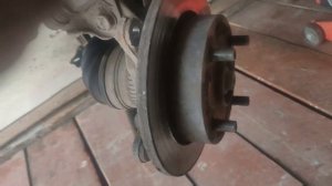 Сузуки Альто, Мазда Карол, Ниссан Пино - замена тормозных колодок и проточка тормозных дисков.