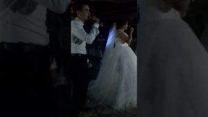Песня молодоженов на татарском языке. (Айнур и Айзиря Фахриевы,11.08.17)