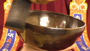 Поющая чаша Full Moon 24,5 см, До 126 Гц, Соль 383 Гц