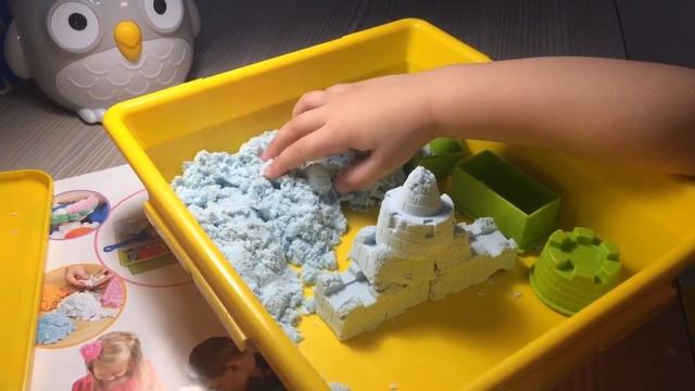 Кинетический песок. Мини-ролик о домашней песочнице смотреть онлайн