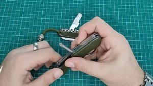 Сравнение ножей немецкой и швейцарской армии Bundeswehr GAK108 Bundeswehr GAK111 Viktorinox Militar