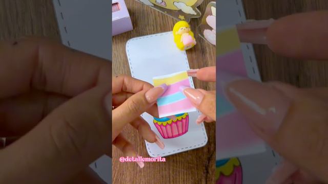 Idea de tarjeta fácil para regalo de cumpleaños🥰✨ #tutorial #ideas #creative #cumple #cumpleaños