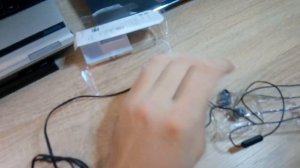 Распаковка_наушников_Sony_MDR_EX14AP.mp4