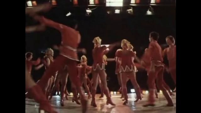 Семь счастливых нот (1981). Московская кадриль смотреть онлайн