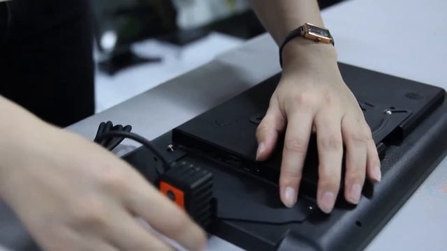 How to install a portable scanner to the tablet?