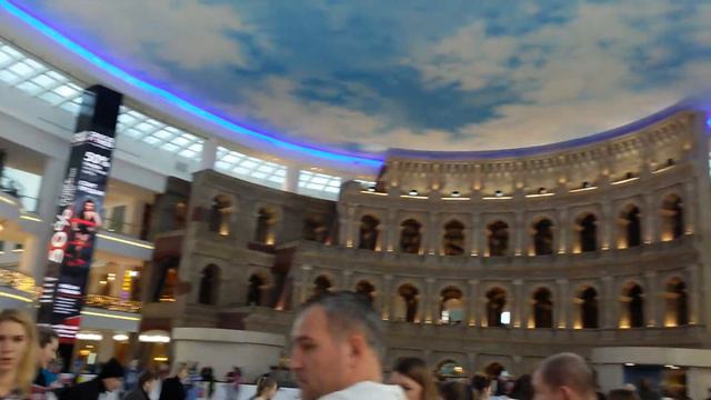 В VEGAS Кунцево у Эмина в гостях смотреть онлайн