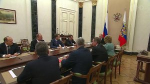 Владимир Путин провел совещание с постоянными членами Совета безопасности