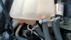 Лопнул шланг,сел аккумулятор./ремонт Форда Фокуса 2.