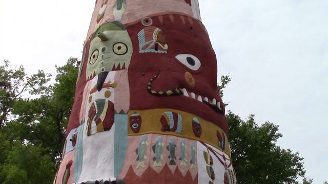 Totem Pole Park - Beautiful Carvings смотреть онлайн