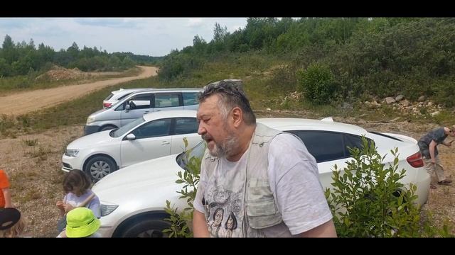 поход в Сычевский карьер Волоколамского района МО за красивым  кремнем и окаменелостями ч  1