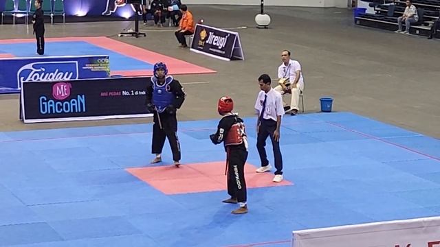 Supardi (KalSel) VS Kefee Zuriel L (Maluku) Kelas Under 54 Prapon Hapkido Yogyakarta смотреть онлайн