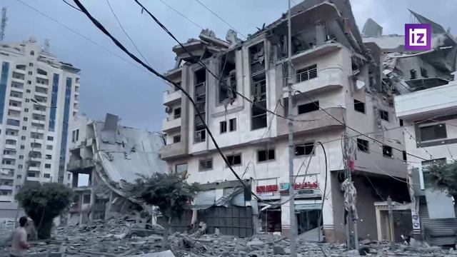 Разрушенная правительственная площадь Ансара: новые кадры разрушений в Газе публикуют в соцсетях