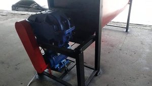 КОРМОСМЕСИТЕЛЬ. Смеситель ленточно-шнековый на 700л. Смеситель кормов, feed mixer