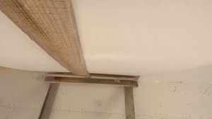 Как одному прикрутить ГИПСОКАРТОН на потолок