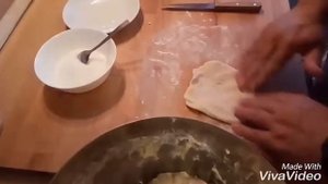 Как сделать домашние плюшки