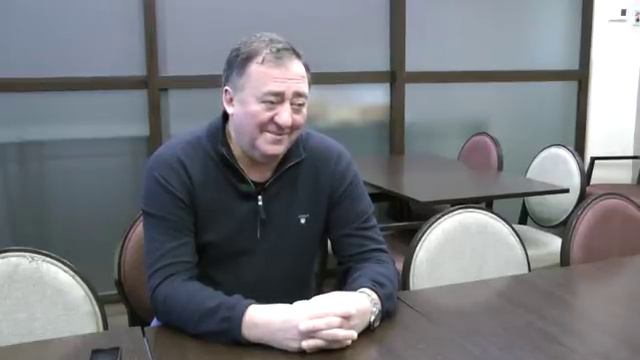 Главный тренер "Енисея" Сергей Ломанов в Иркутске. Интервью после матча с "Байкал-Энергией" смотреть онлайн