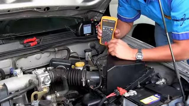 Diagnóstico del Sensor MAF Parte 1 Introducción y pruebas al arnés de la computadora смотреть онлайн