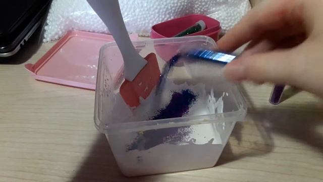 Как я делаю слайм из клея момент столяр ПВА смотреть онлайн