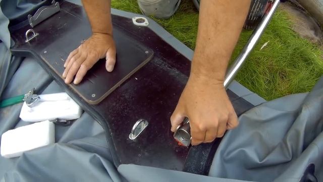 Крепление колёс на лодке подвело дача под Архангельском смотреть онлайн