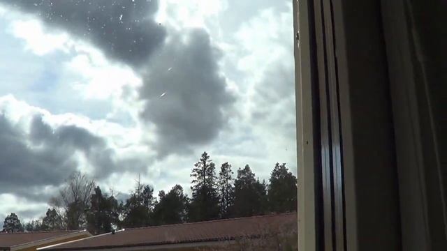 Vlog: мою окна в нашей шведской квартире в первый раз / Пробую скребок для мытья окон без химии смотреть онлайн