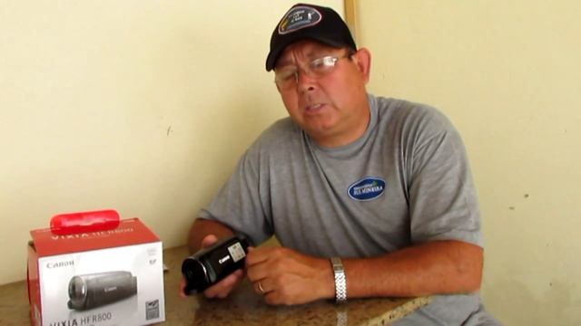 APRESENTANDO A FILMADORA CANON VIXIA HF R800 смотреть онлайн