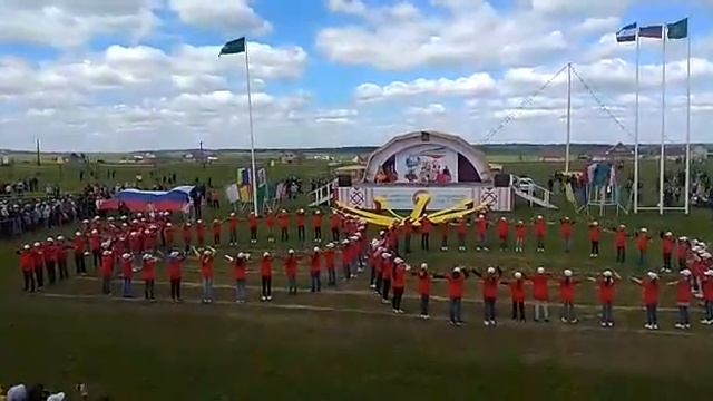 Башкирская народная песня "Беҙҙең ил" смотреть онлайн